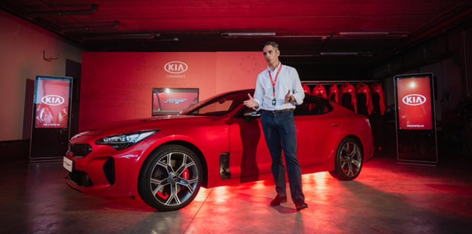 Kia Canarias presume de su gama GT en la presentación del nuevo Stinger