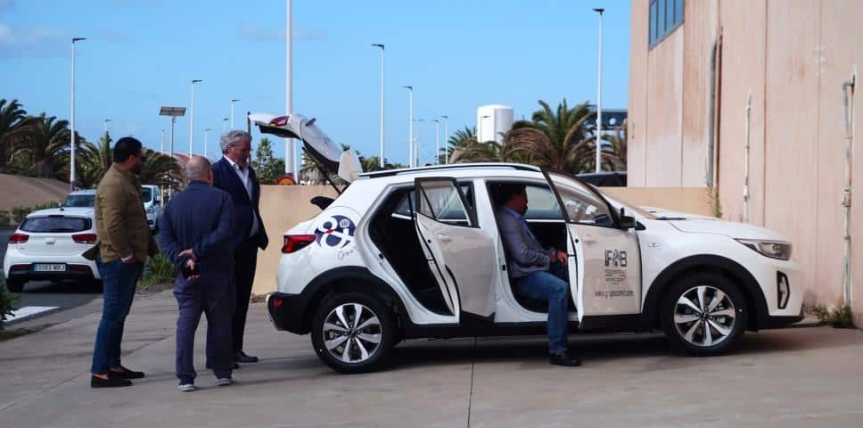 Arimotor Canarias entrega al Grupo Comit su nueva flota de Kia Stonic