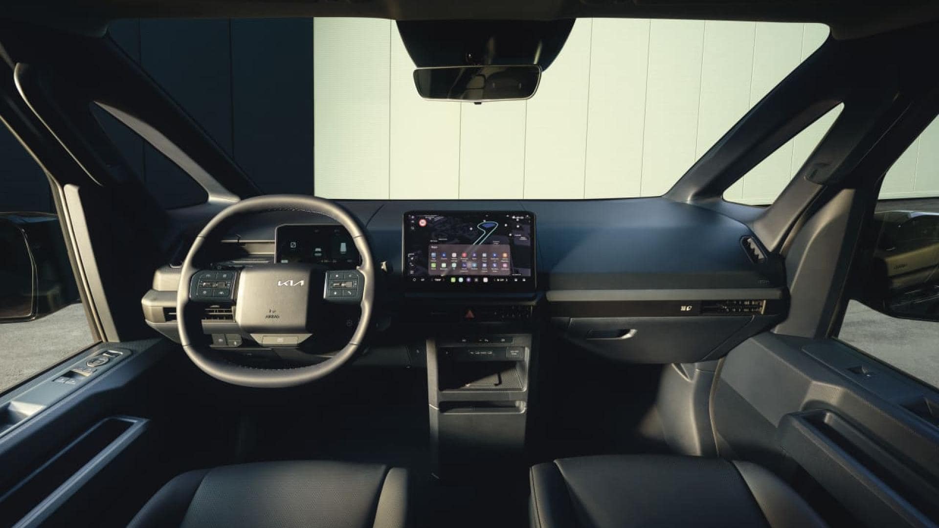 PV5_Cargo_MY26_BS_Interior_FullDashboard_CMYK.jpg